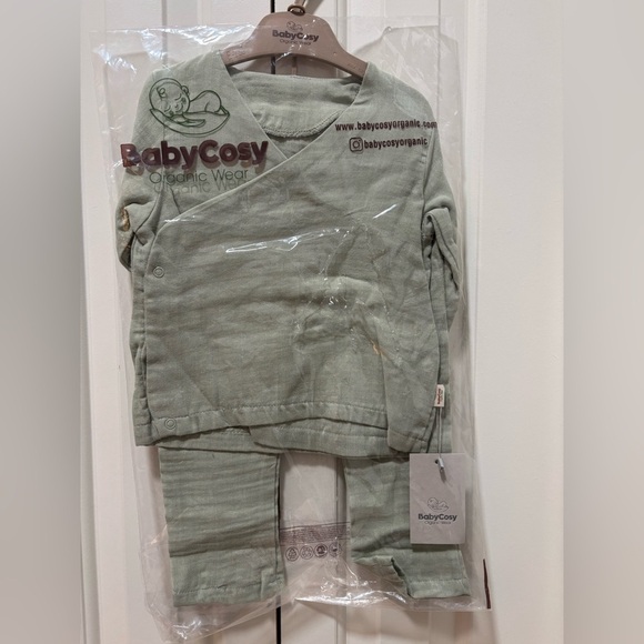 Organic Cotton Baby Outfit Set - Picture 7 of 7